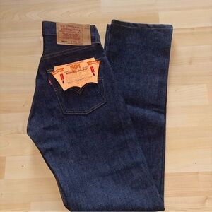 Levi's Dark Blue 501 Jeans Shrink-to-Fit Late-90s Vintage Y2K-era Dead Stock